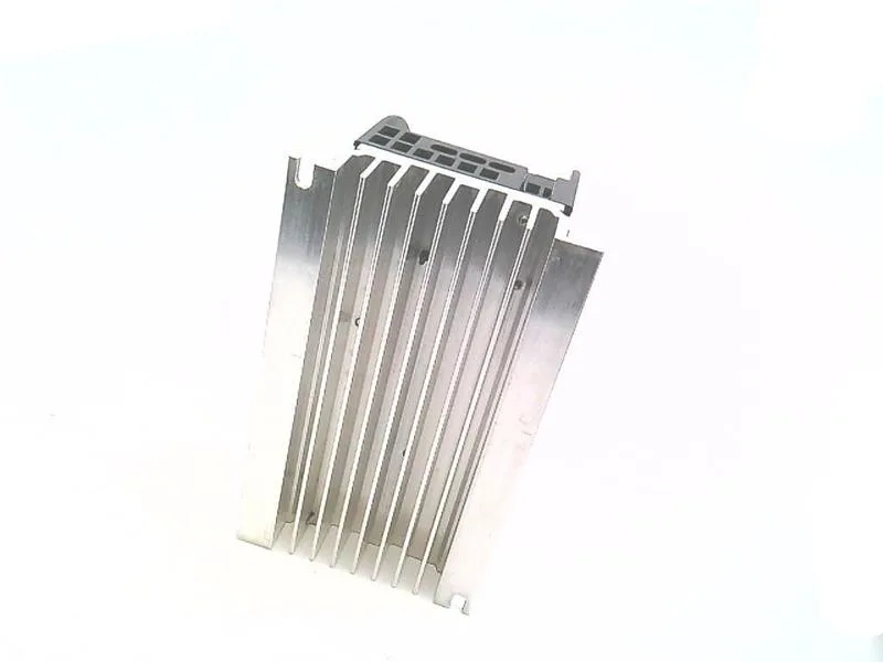 Siemens 6SL3211-0AB13-7UA1 — AC Drive (VFD) 240V (image 3)