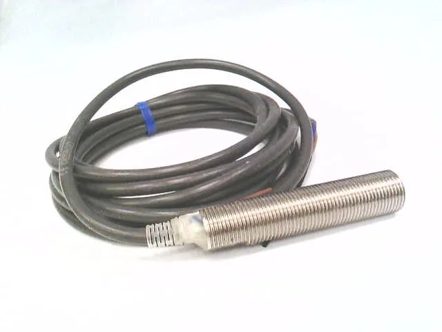 Omron E2E2-X2B1 2M — Proximity Sensors (image 3)