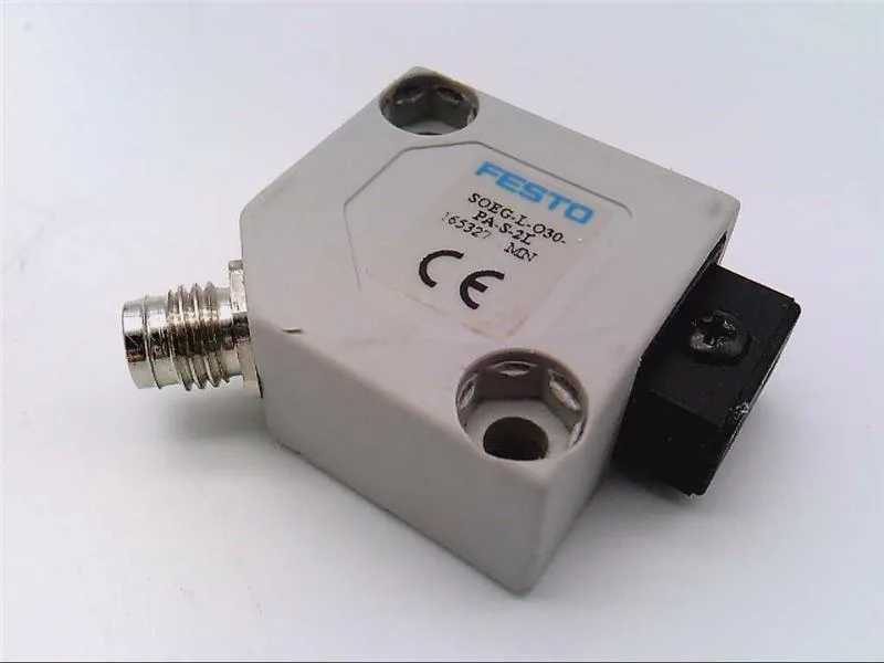 Festo SOEG-L-O30-PA-S-2L — Photoelectric Sensors