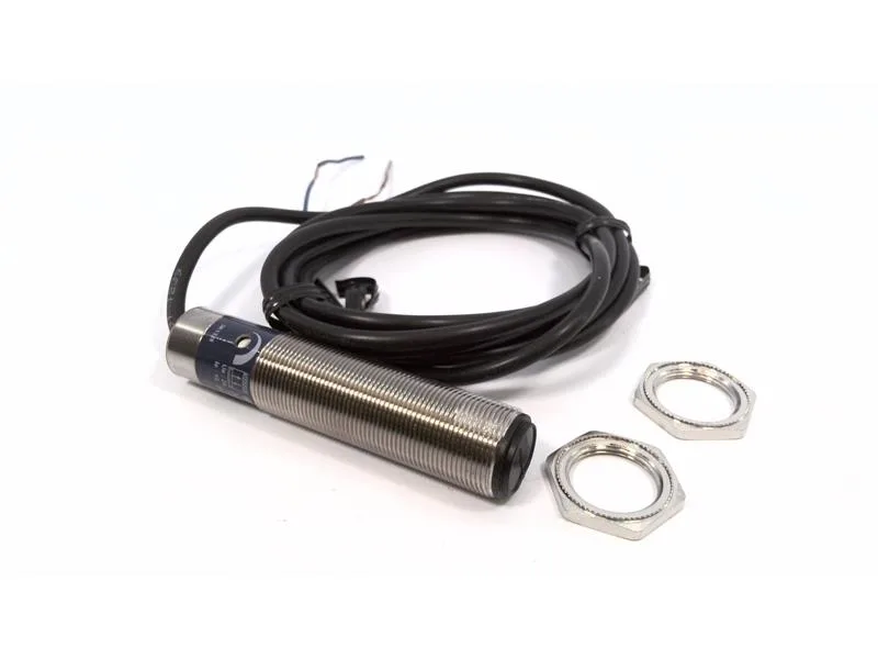 Schneider Electric XU5M18MB230 — Photoelectric Sensors (image 2)