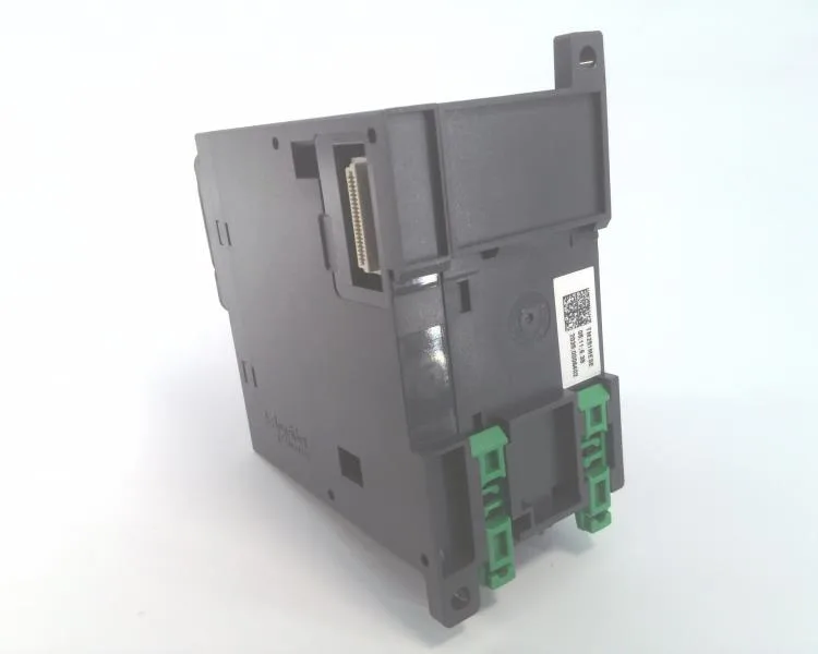 Schneider Electric TM251MESE (image 4)