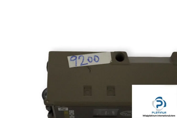 Omron E3SCD68 — Photoelectric Sensors (image 3)