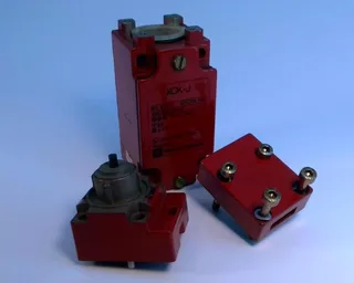 Schneider Electric XCK-J5970H29 — Limit Switches