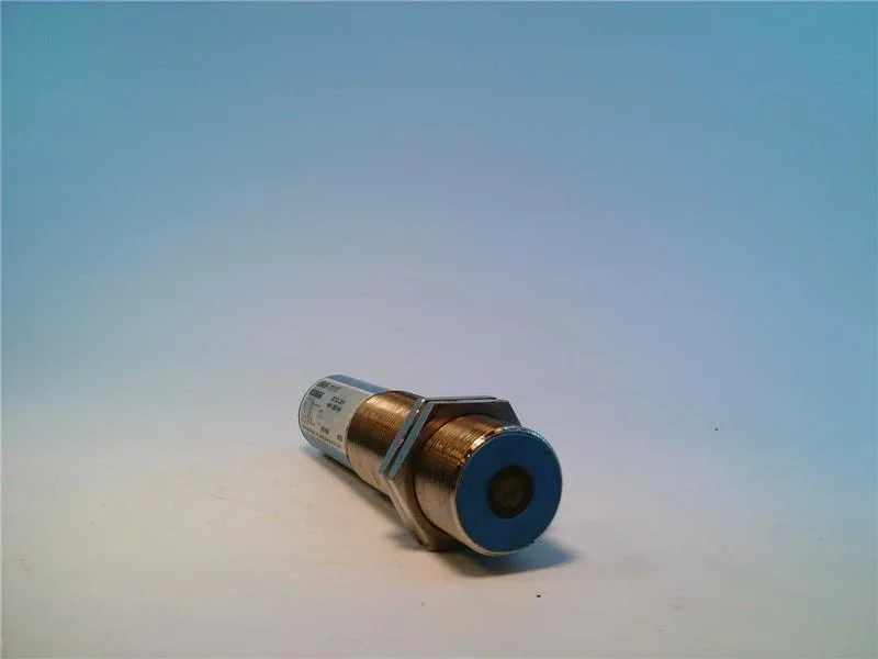 SICK UM3011111 — Proximity Sensors (image 4)