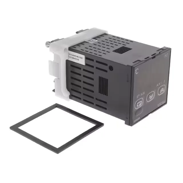 Omron E5CSV-R2TD AC/DC24 — Process / Temperature Controllers