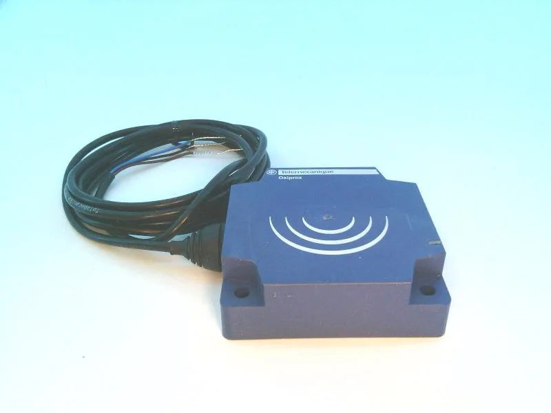 Schneider Electric XS7D1A1PAL2 — Proximity Sensors (image 4)