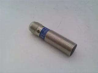 Schneider Electric XS1N12NA349D — Proximity Sensors (image 2)