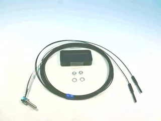 Omron E32-C31N 2M — Photoelectric Sensors (image 2)