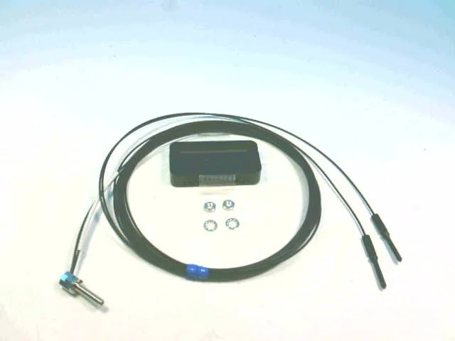 Omron E32-C31N 2M — Photoelectric Sensors (image 2)