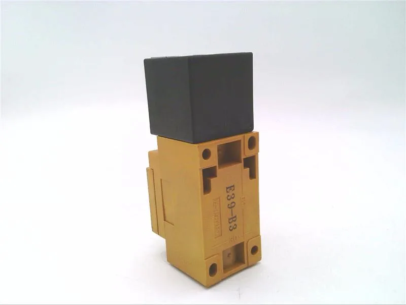 Omron E3N2-50DE4-US — Photoelectric Sensors (image 2)