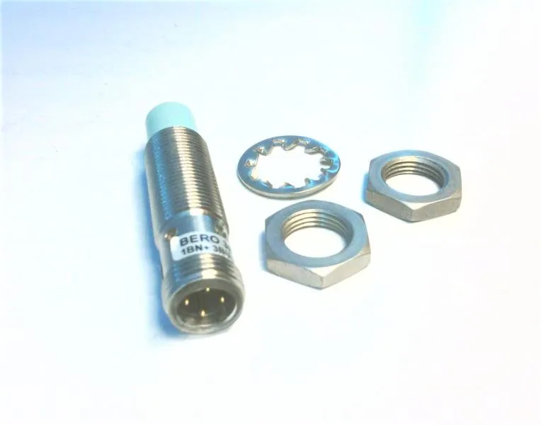 Siemens 3RG46223AN61 — Proximity Sensors (image 4)