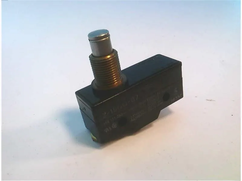 Omron Z-15GQ-B7 — Limit Switches (image 2)