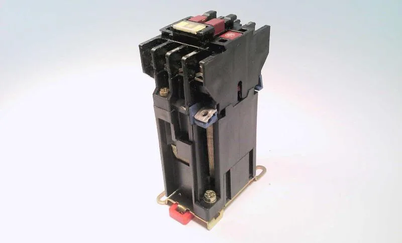 Schneider Electric LP1-D123BD — Contactors (image 4)