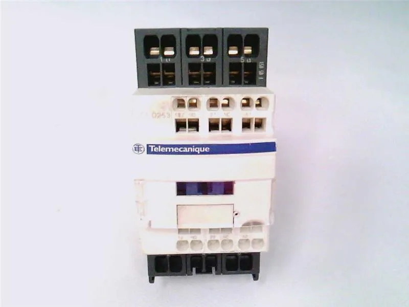 Schneider Electric LC1D253FE7 (image 2)