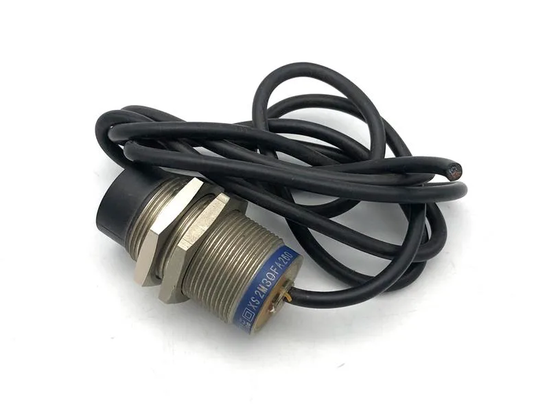 Schneider Electric XS2M30FA260 — Proximity Sensors
