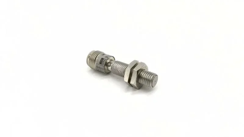 Omron E2EG-X1R5B1-M1 — Proximity Sensors