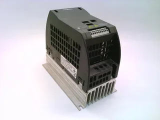 Siemens 6SL3211-0AB15-5UA0