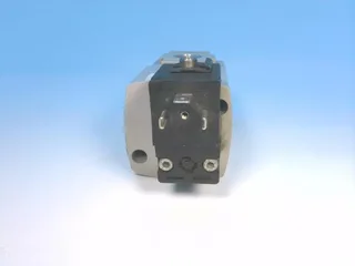 Festo HEM-M2-N1/2-10024 — Solenoid & Directional Valves (image 2)