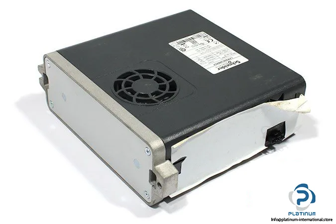 Schneider Electric LXM28AUA5M3X (image 5)