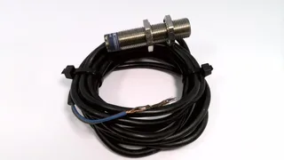 Schneider Electric XS1-M12MB230 — Proximity Sensors (image 3)