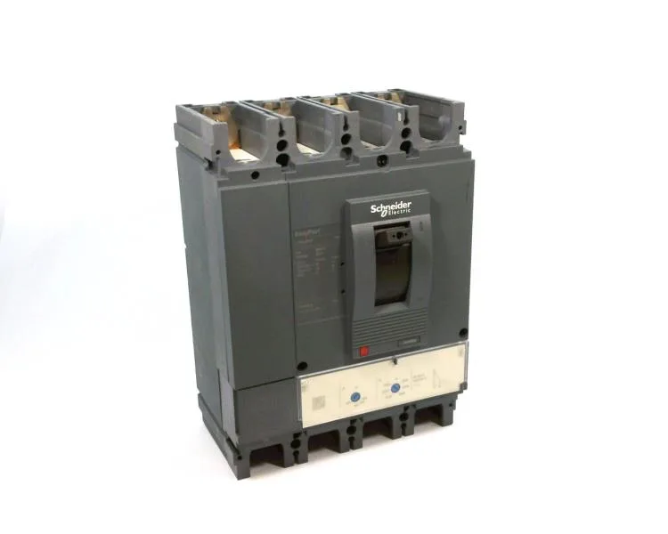 Schneider Electric LV540312 (image 2)