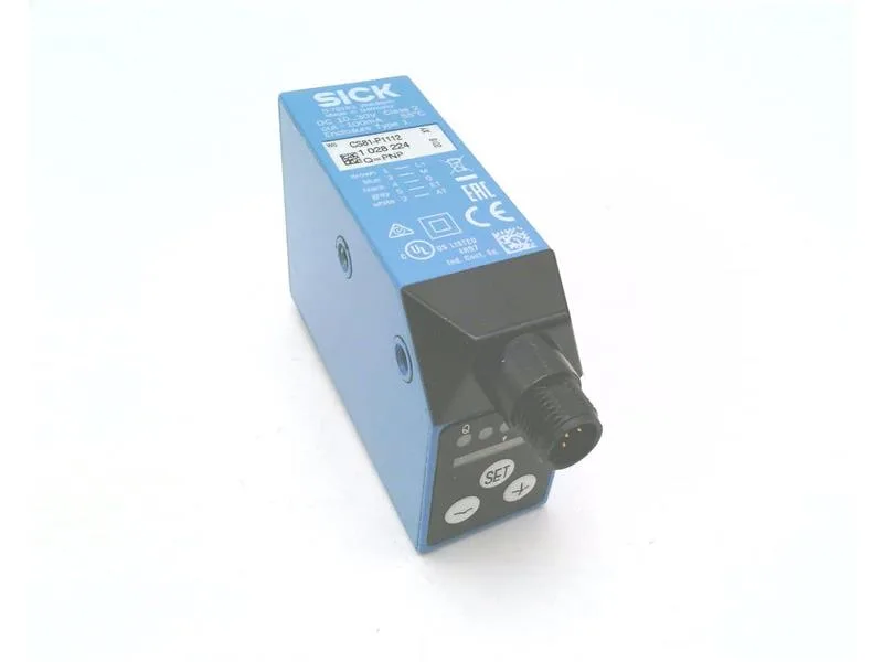 SICK CS81-P1112 — Photoelectric Sensors
