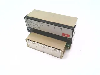 Omron SRT2-ID04 — Digital Input Modules