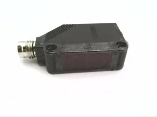 Omron E3Z-D86 — Photoelectric Sensors (image 2)