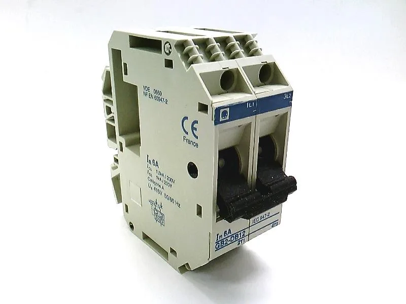 Schneider Electric GB2DB12 (image 3)