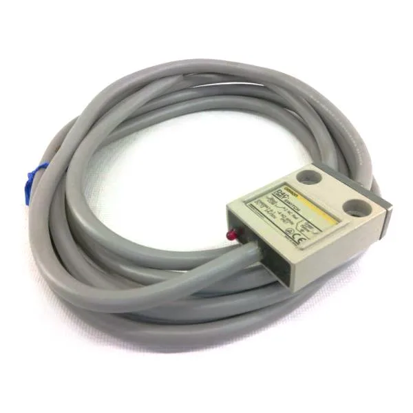 Omron D4C-3201 — Limit Switches (image 2)