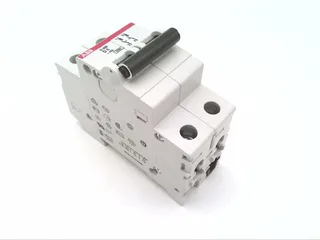 ABB S202-D6 — 2-Pole MCB (DIN Rail) (image 2)