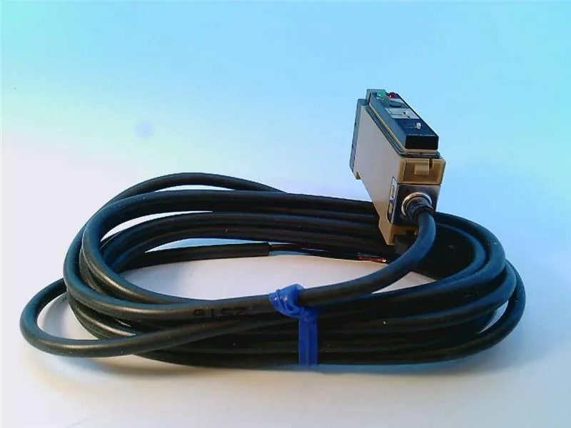 Omron E3X-T11 — Photoelectric Sensors (image 2)