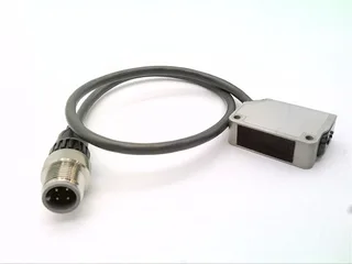 Omron E3ZM-B81T-S1J 0.3M — Photoelectric Sensors (image 2)