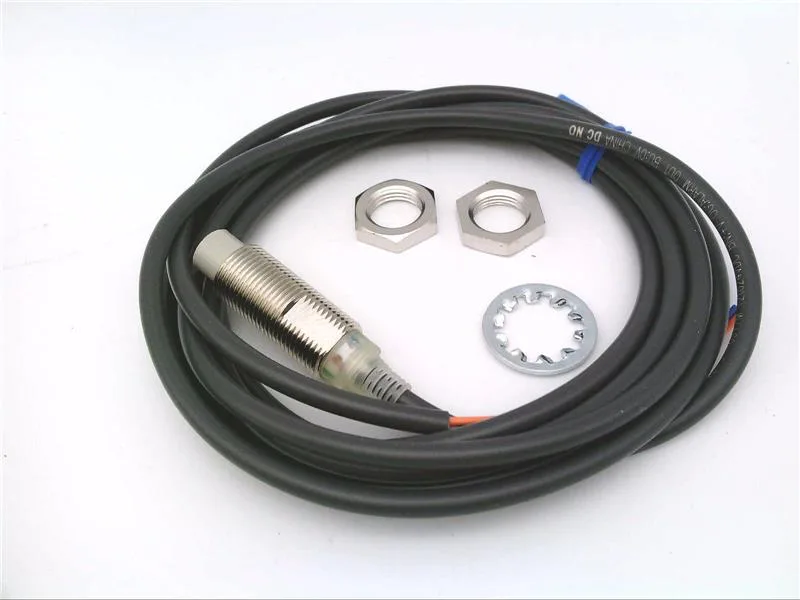 Omron E2E-X8MD1S 2M — Proximity Sensors (image 2)