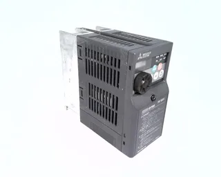 Mitsubishi Electric FR-D710W-0.4K — AC Drives (VFD) (image 4)