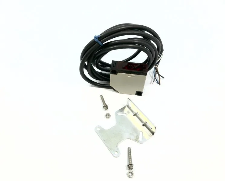 Omron E3JK-DS30M2 — Photoelectric Sensors (image 2)