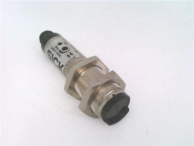 SICK VT180-N440 — Photoelectric Sensors