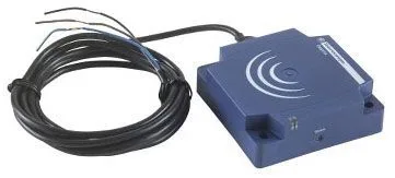 Schneider Electric XS7J1A1PBL01M8 — Proximity Sensors (image 2)