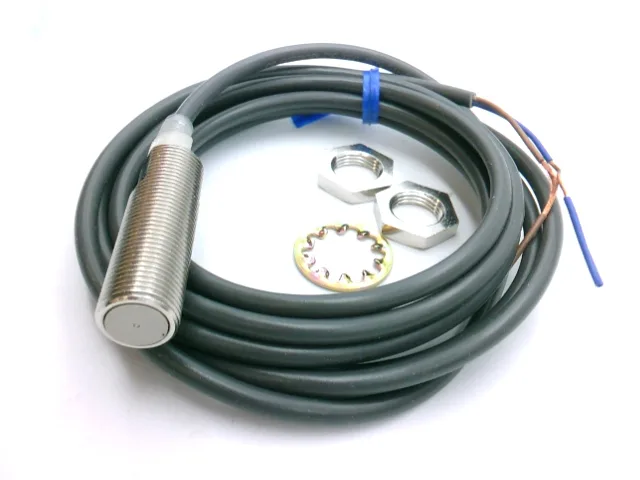 Omron E2E-X2Y1 2M — Proximity Sensors (image 2)