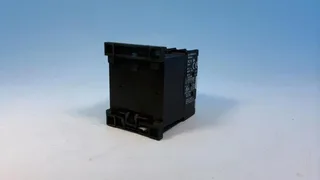 Omron J7KNA-AR-31 24D — Contactors up to 25A (image 3)