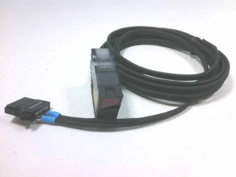 Omron E3NC-LH03 2M — Photoelectric Sensors (image 2)