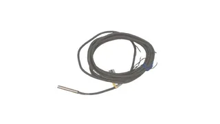 Omron E2E-CR8B2 — Proximity Sensors (image 4)
