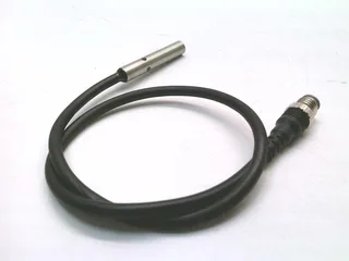 Omron E2E-C06S02-CJ-B2 0.3M — Proximity Sensors (image 2)