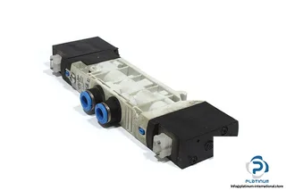 Festo VUVB-L-B42-D-Q8-1C1 — Solenoid & Directional Valves (image 3)