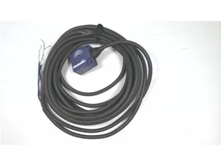 Schneider Electric XS7E1A1PAL5 — Proximity Sensors (image 3)