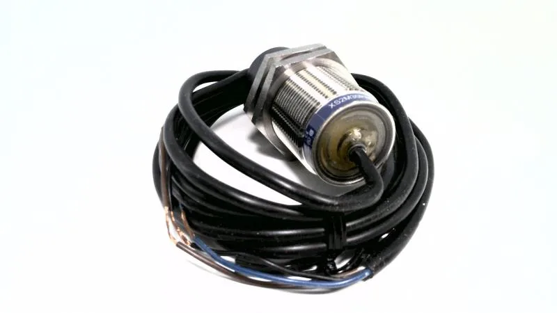 Schneider Electric XS2 M30PA371 — Proximity Sensors (image 3)