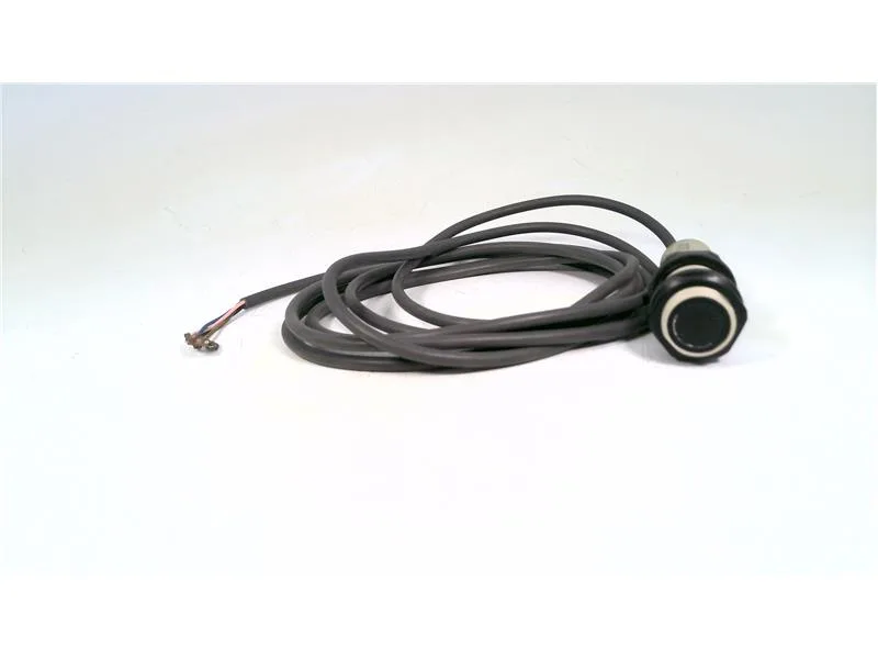 Omron E3F2-3DC4 — Photoelectric Sensors (image 3)
