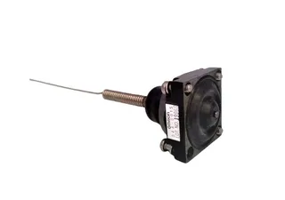 Omron D4A-0015 — Limit Switches (image 4)