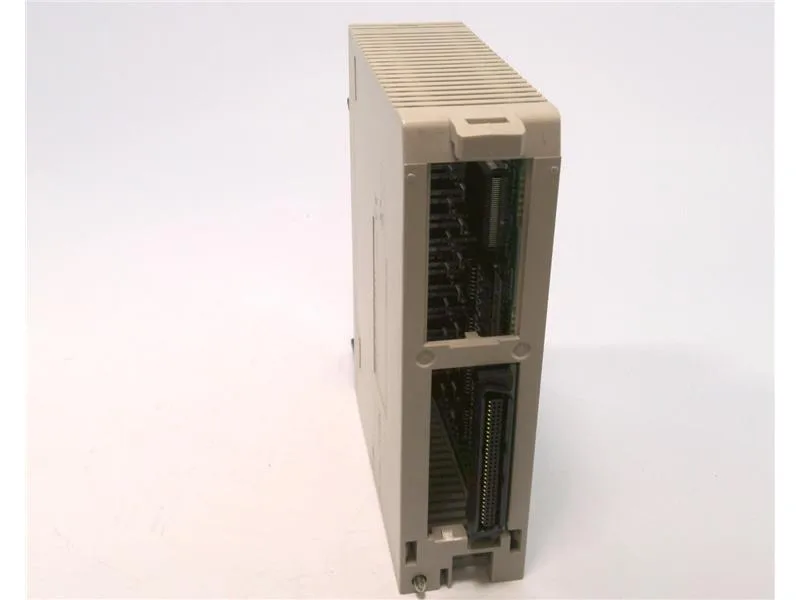 Omron CS1W-ID211 — PLCs (Programmable Logic Controllers) (image 3)