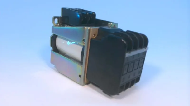 Fuji Electric SRCA3631-0/G — Contactors (image 3)